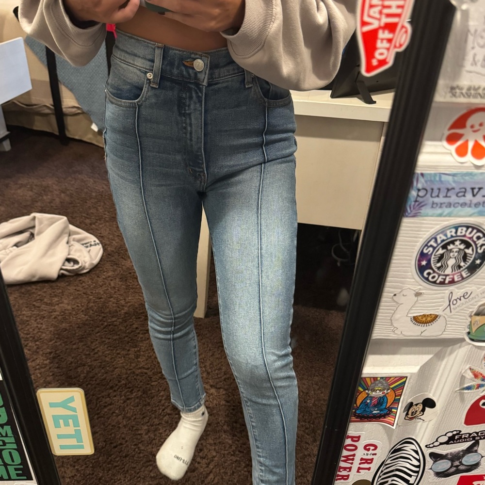 Jean Bundle! - image 4